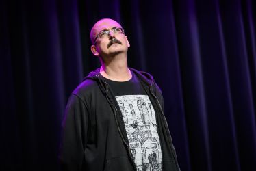 55182064716cd4bca926 o