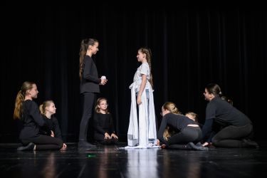 55182235618f8333df59 o